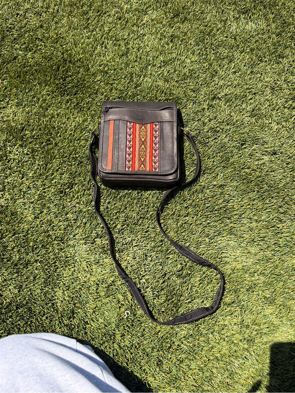 Black Crossbody Bag with Multicolor Tribal Stripe (From Panama) 🇵🇦